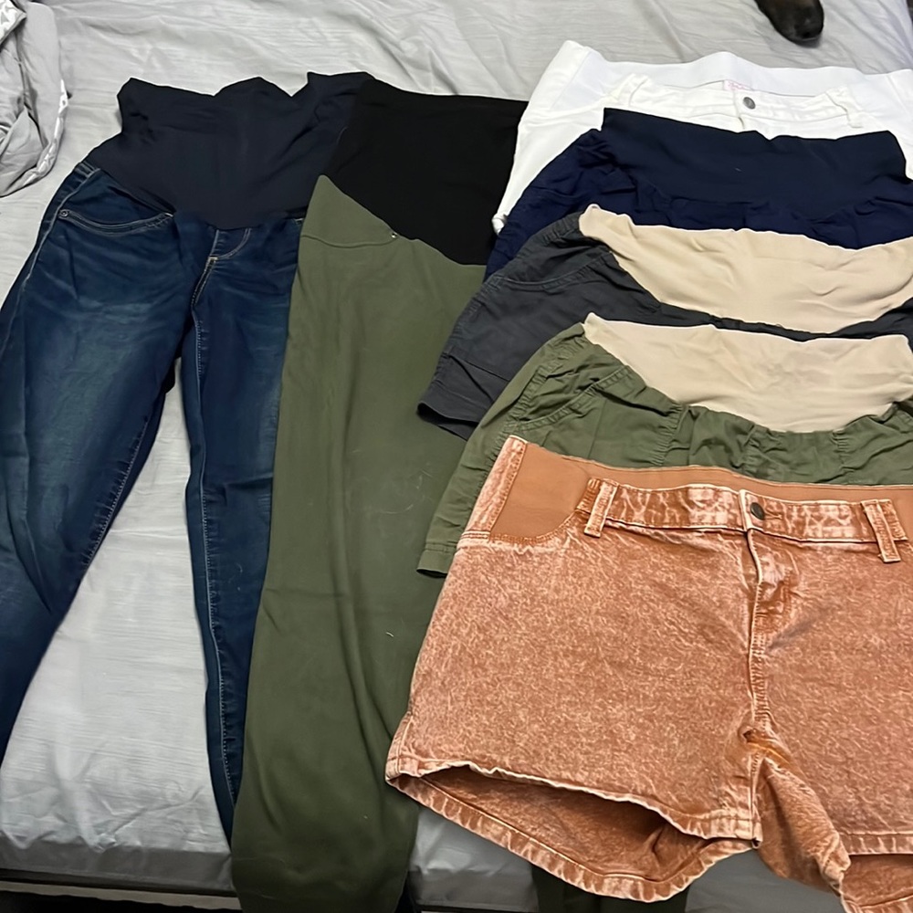 Maternity jeans, pants, shorts